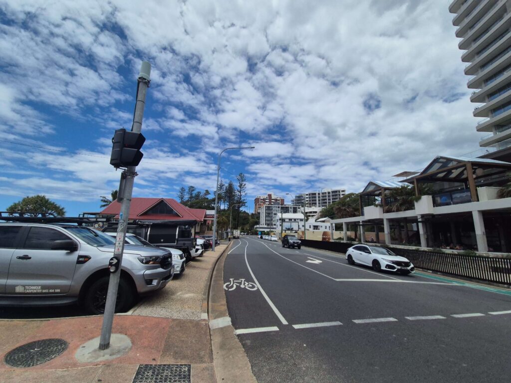 Kirra Beach Hotel