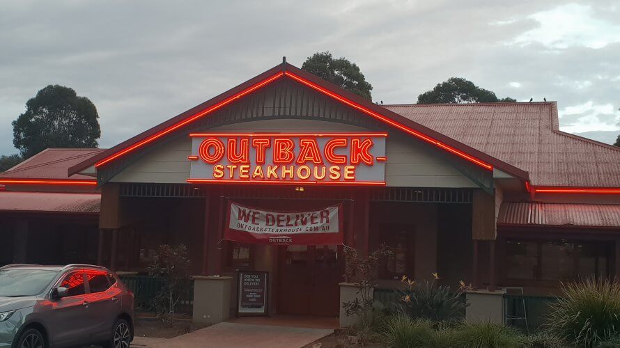 アメリカ発のオーストラリアンレストラン!? Outback Steakhouse