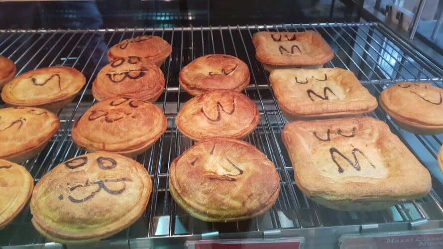 かわいい顔のパイ屋さん Pie Face