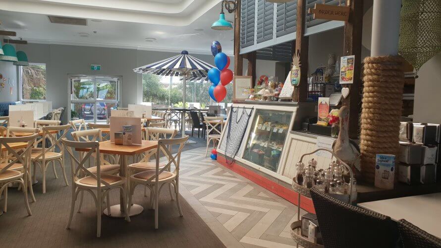 ニューキャッスルのリゾート感満載レストラン Beach Hotel