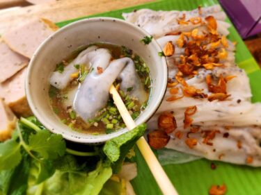ベトナム人にも人気！蒸し春巻き専門店『Bánh Cuốn Bà Oanh (バインクオンバオアン)』