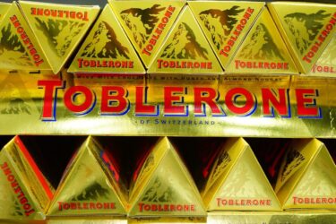 オーストラリアでも人気のスイスチョコ『トブラローネ (Toblerone)』